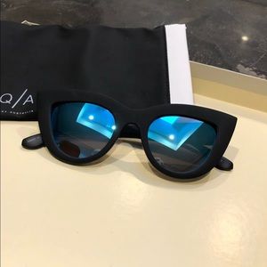 QUAY AUSTRALIA CAT EYE SUNGLASSES NEVER WORN